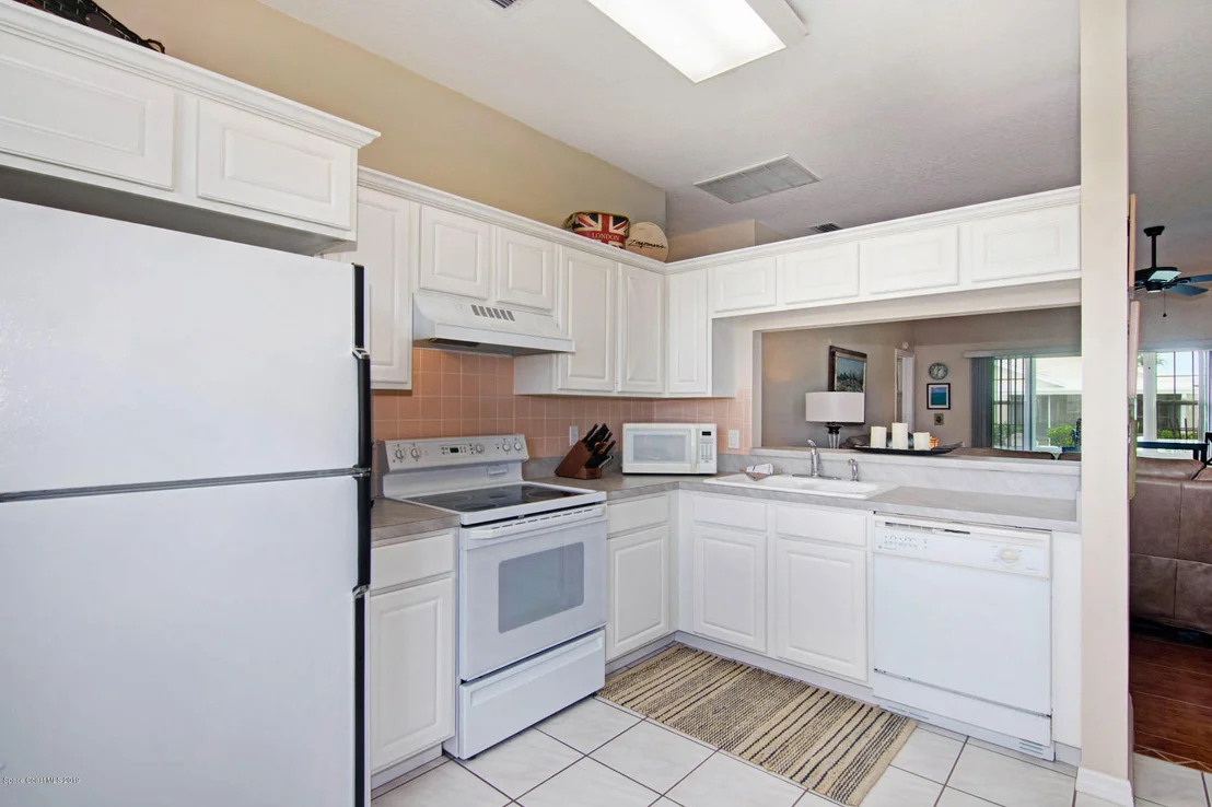 Photo of 989 South Fork Circle
