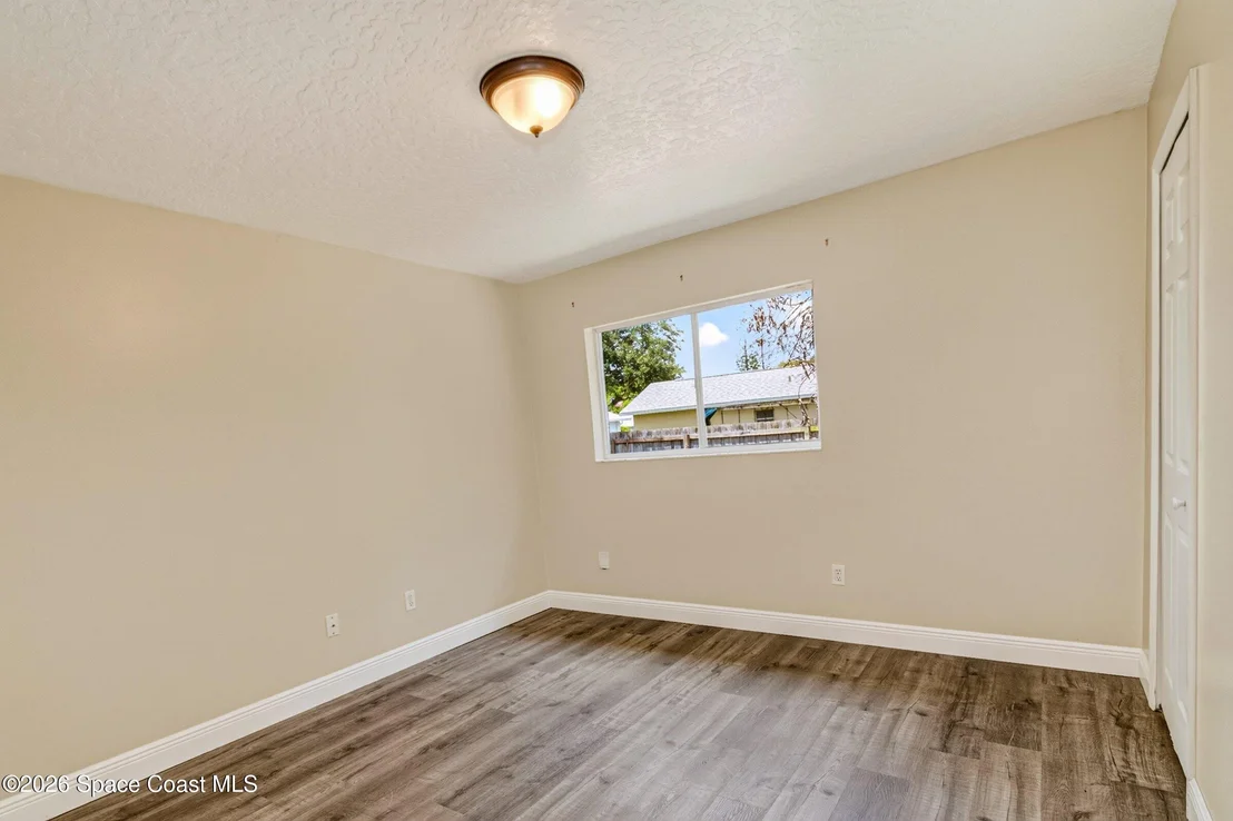 Photo of 1638 Rustic Way