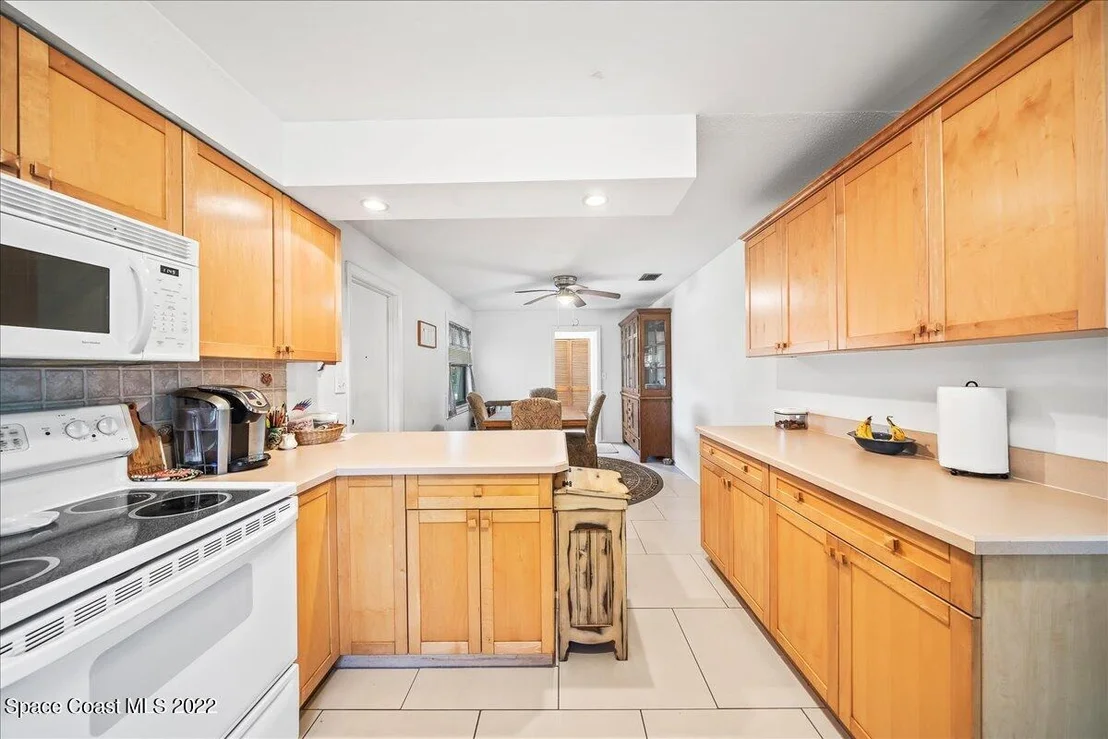 Photo of 329 Dorset Drive