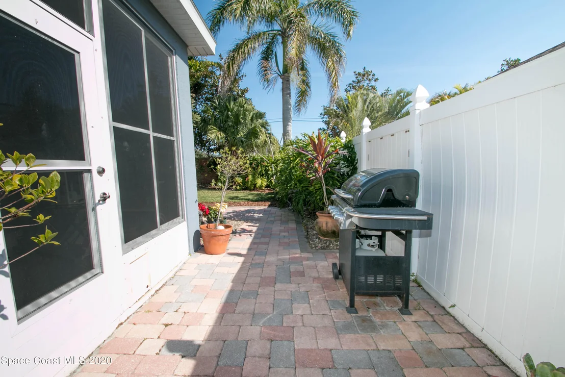 Photo of 1410 Bridgeport Circle