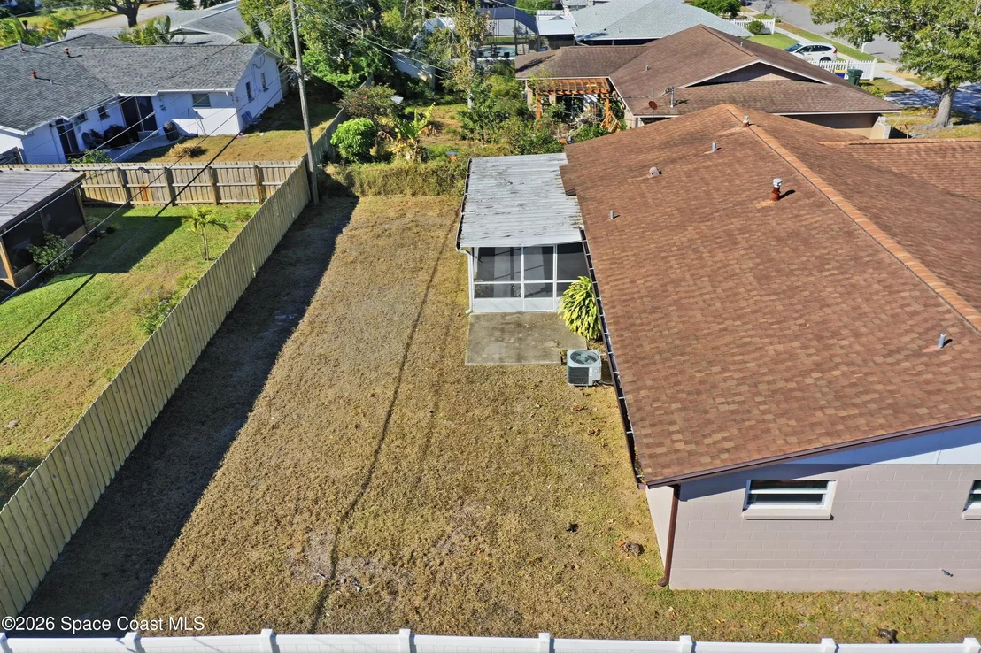 Photo of 875 Kings Post Road