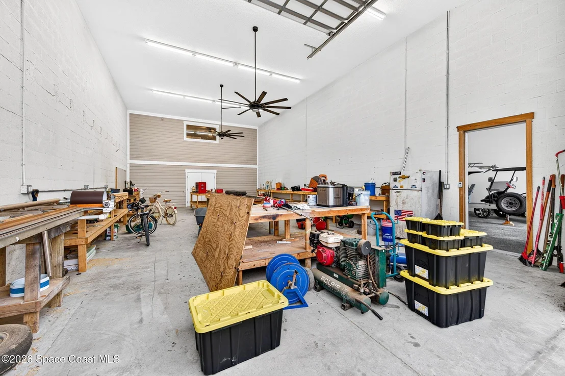 Photo of 3865 Reynolds Road
