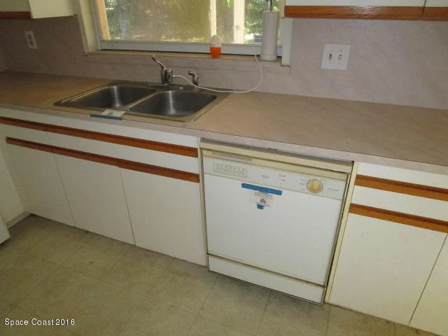 Photo of 5255 Crane Road