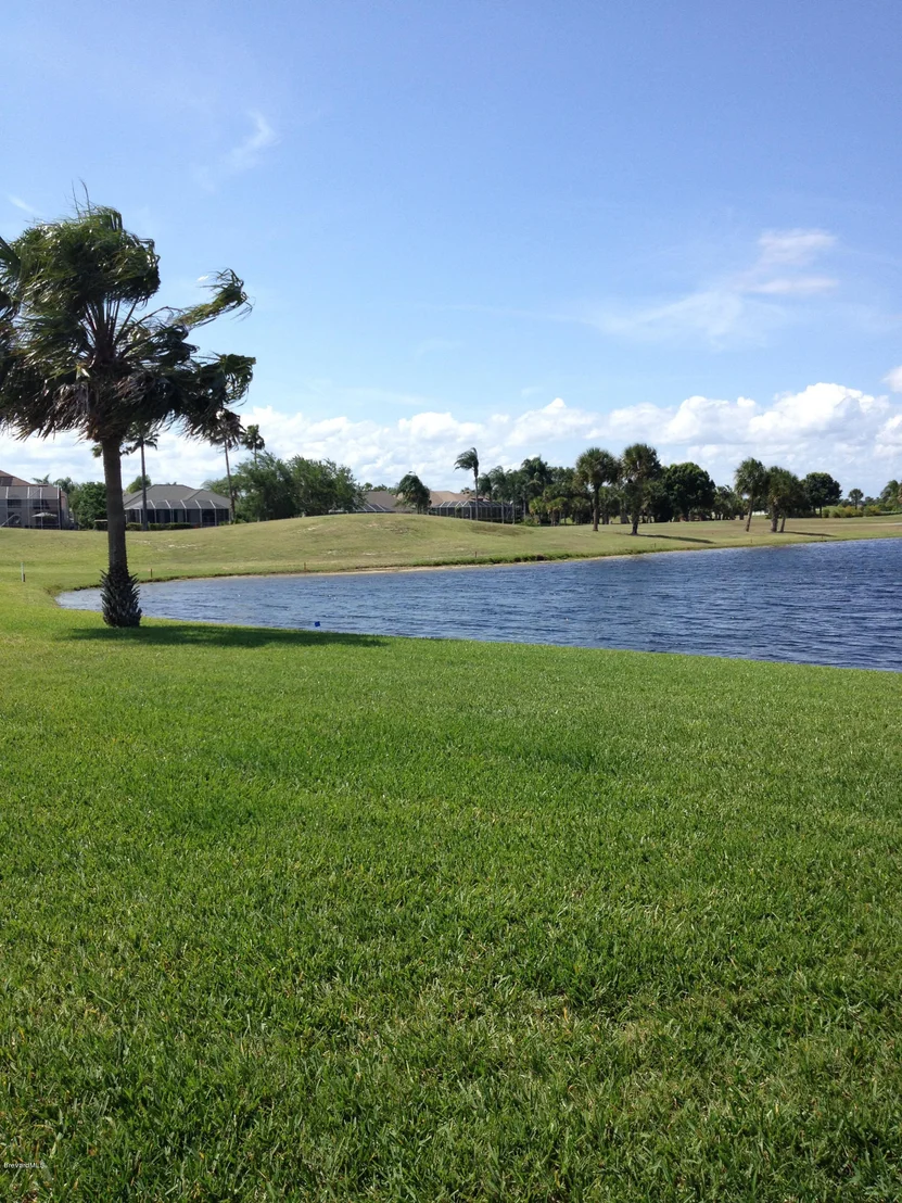 Photo of 2374 Golf Vista Boulevard