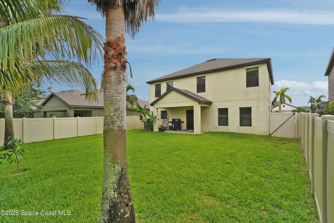 Photo of 1403 Musgrass Circle