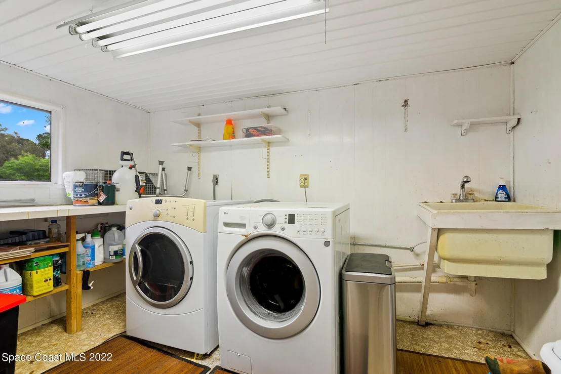 Photo of 5060 Scott Road
