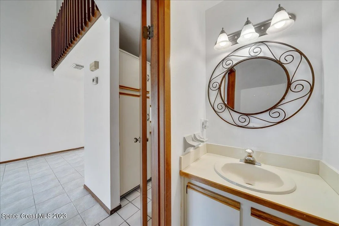 Photo of 1537 Clover Circle