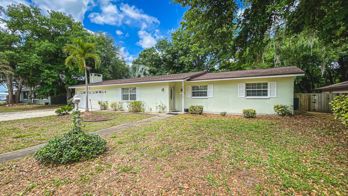Photo of 634 Orange Court