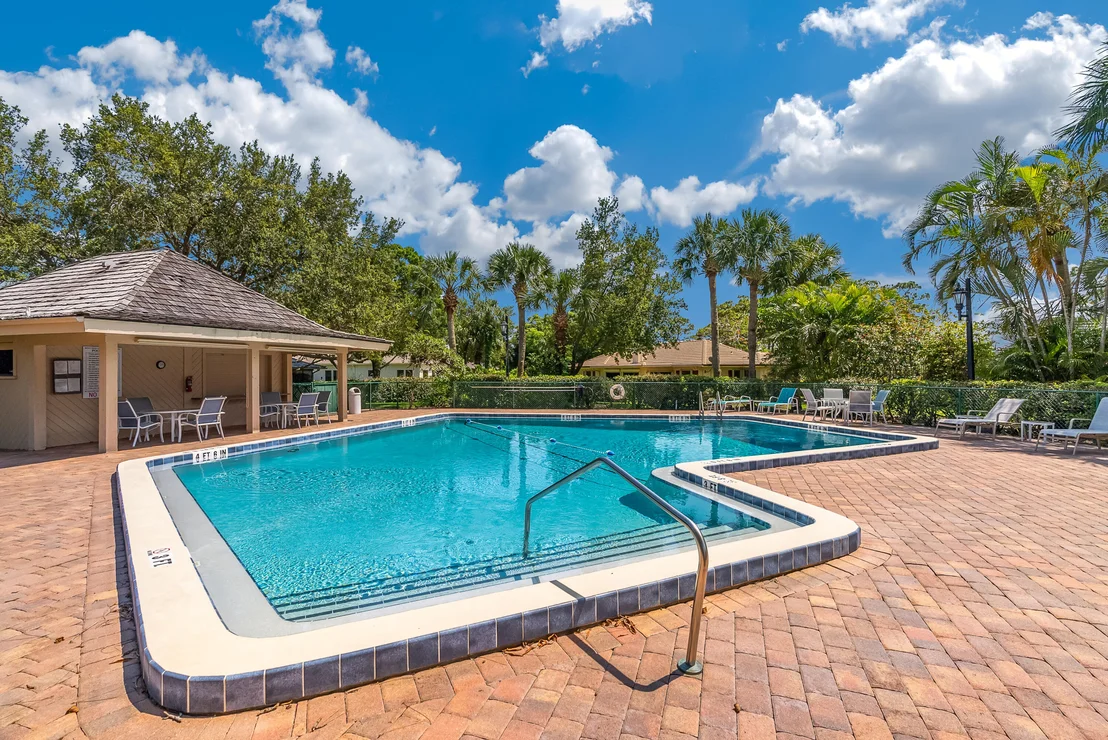 Photo of 128 Prestwick Circle