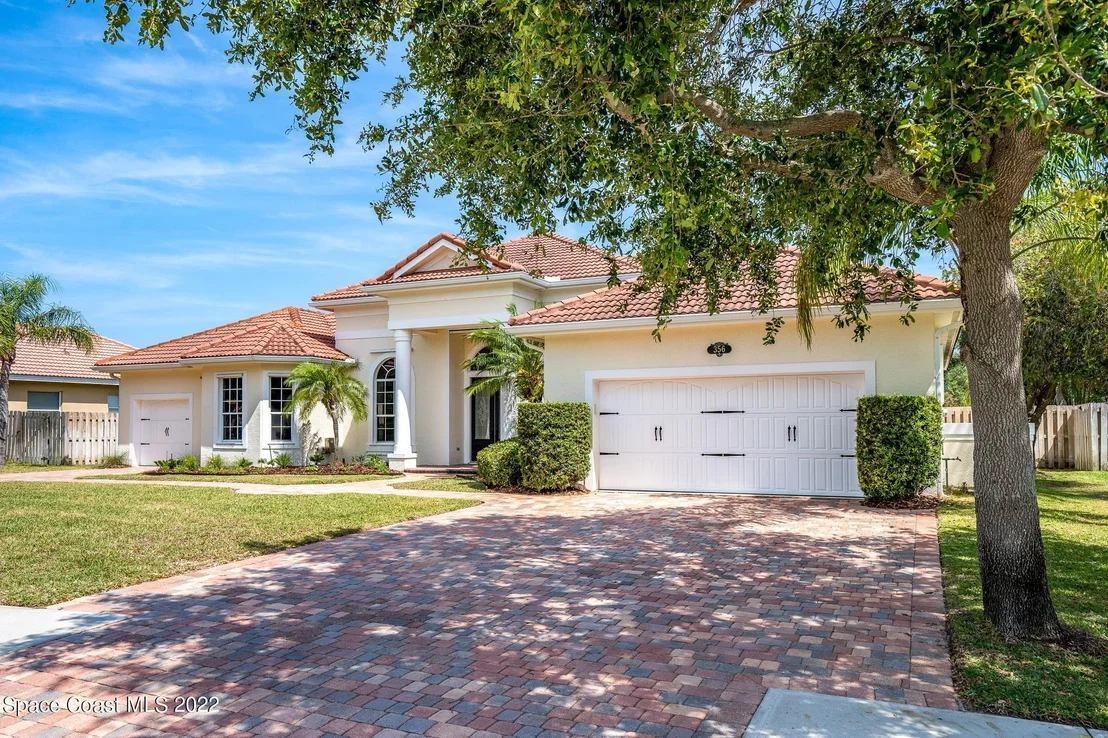 Photo of 356 Southampton Drive