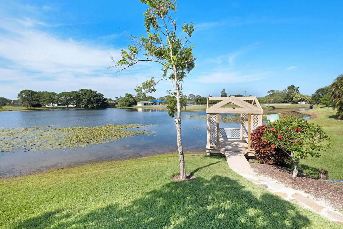 Photo of 561 Crystal Lake Drive