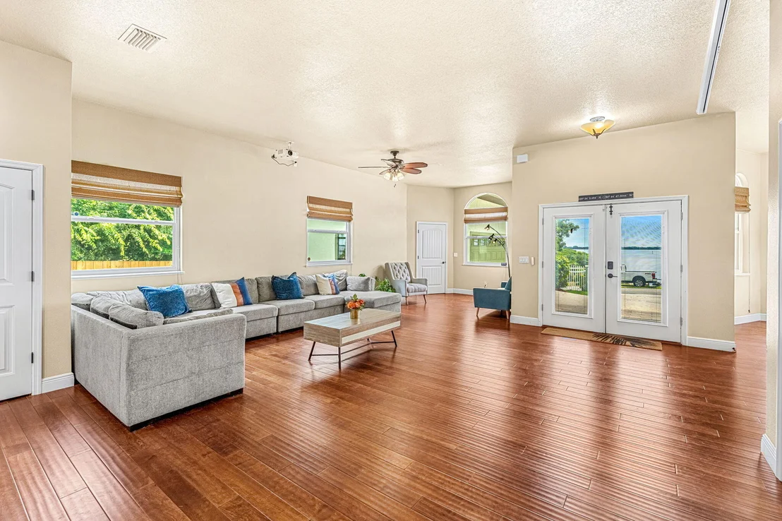 Photo of 3119 N Indian River Drive