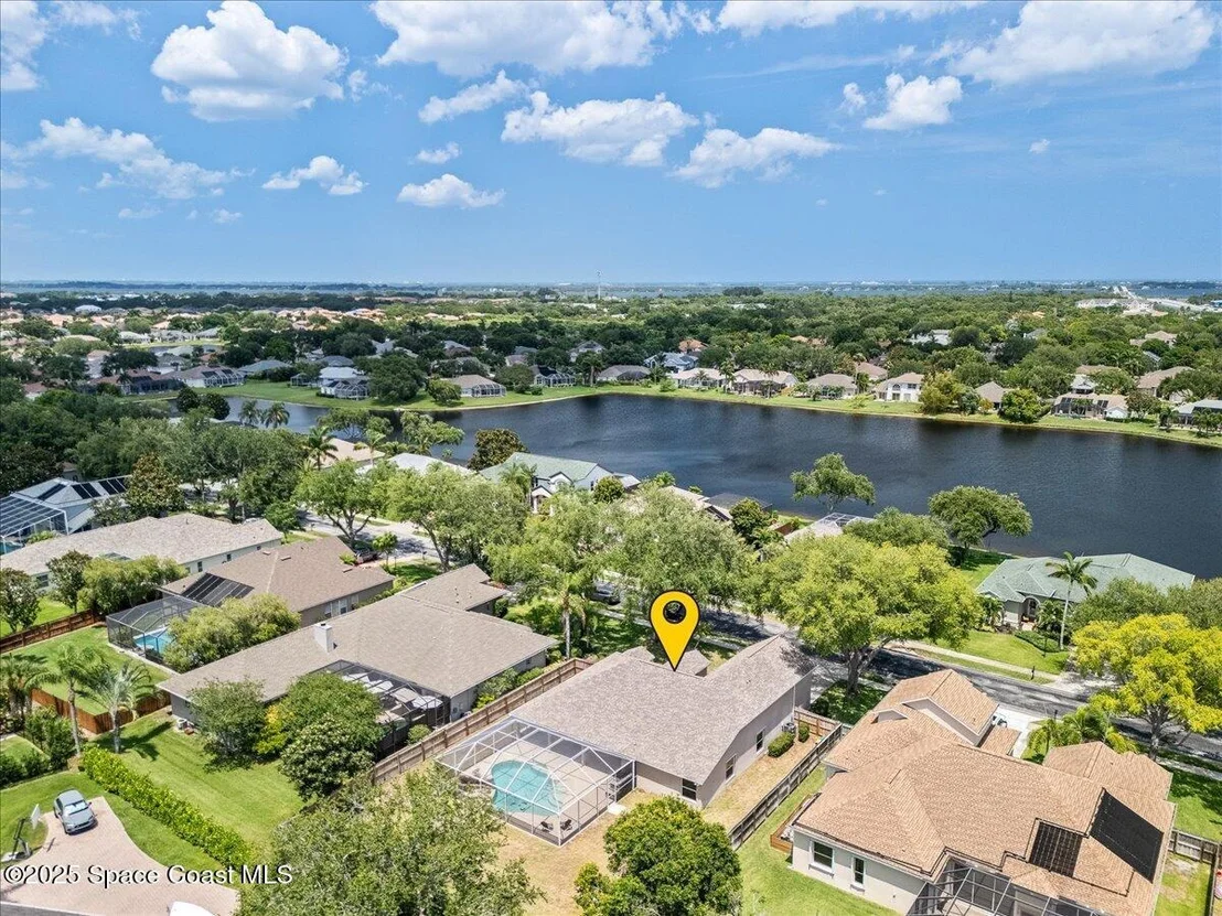 Photo of 5863 Newbury Circle