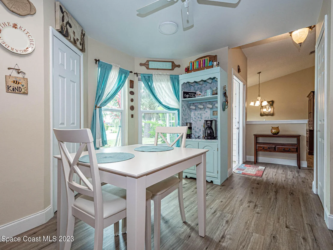Photo of 1491 Abbott Lane