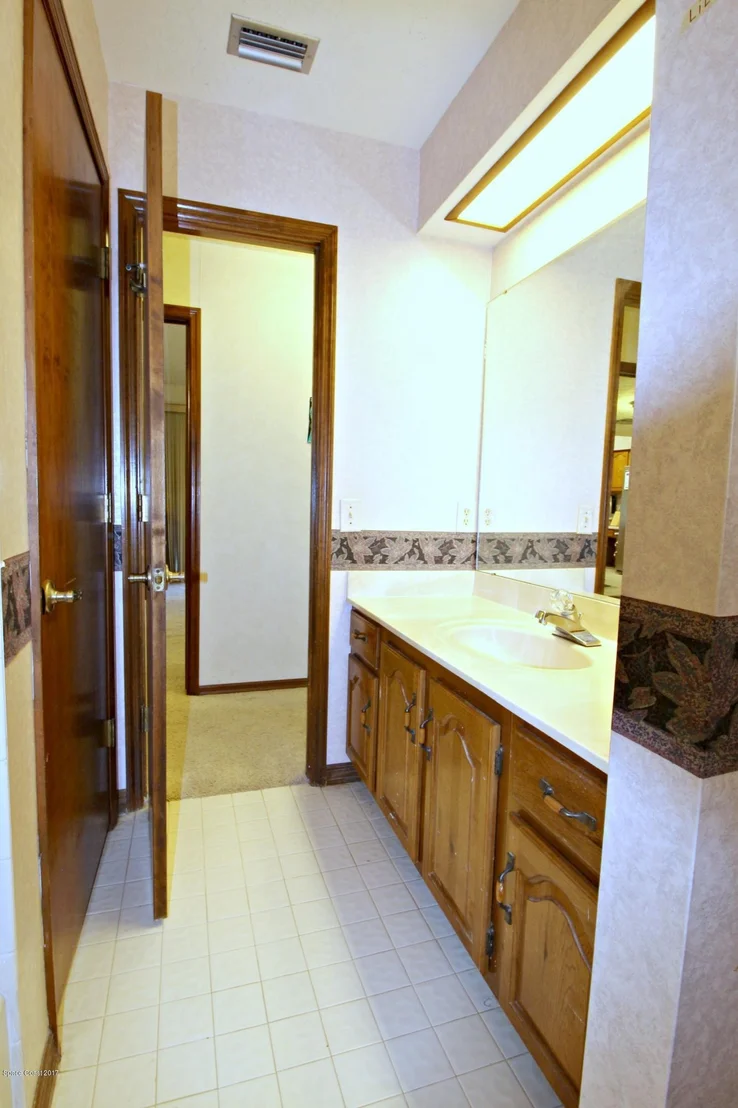 Photo of 7935 Timberlake Drive