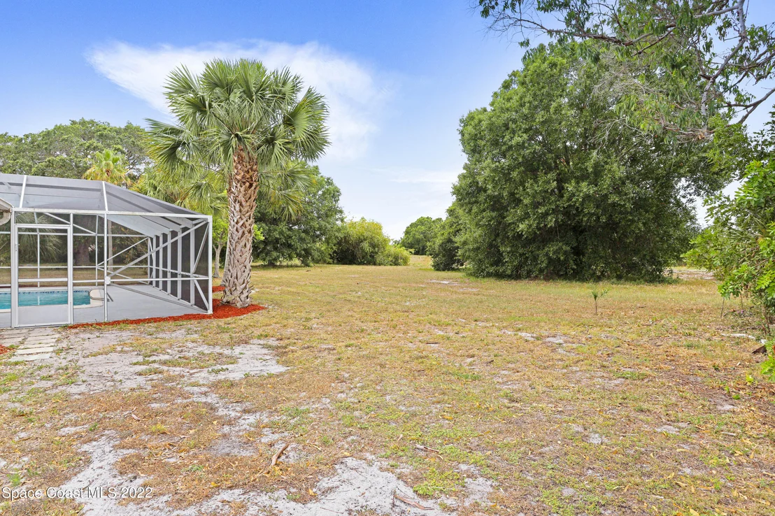 Photo of 950 Waialae Circle NE