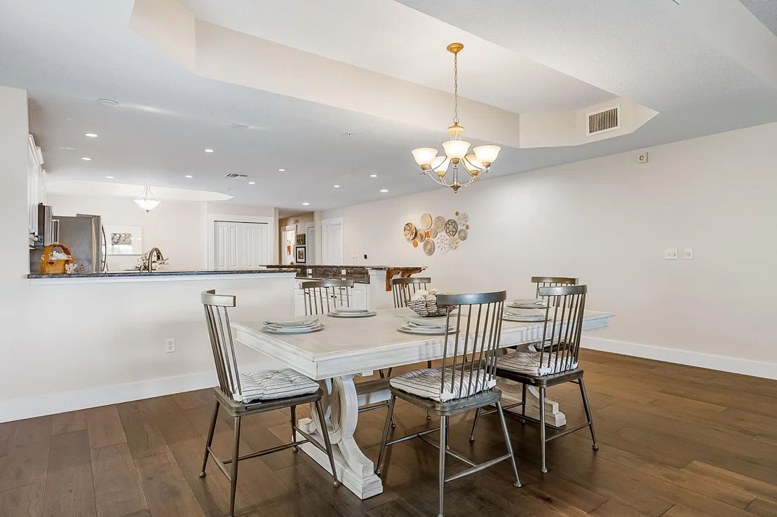 Photo of Unit 201 at 29 Riverside Drive