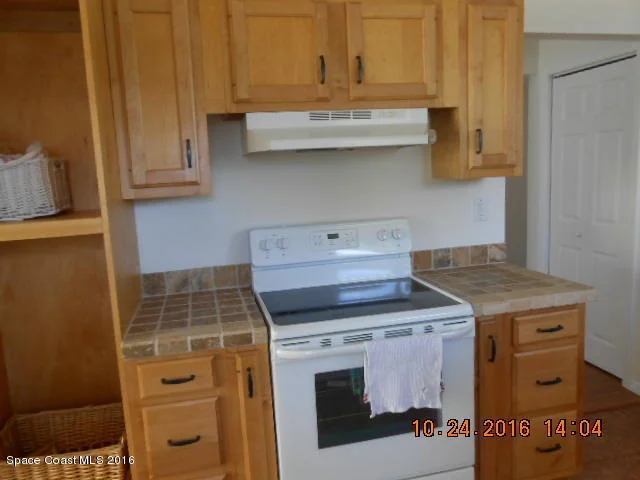 Photo of 1052 Noreen Boulevard