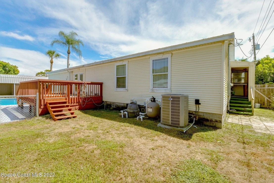 Photo of 1075 Lindholm Place
