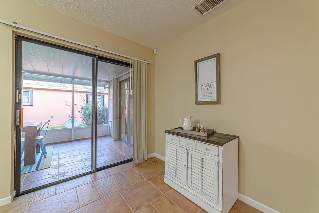 Photo of 1035 Park Ridge Place