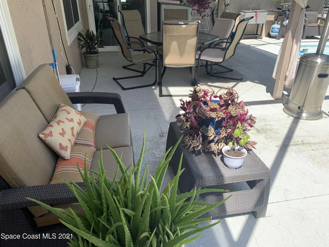 Photo of 6565 Dock Avenue