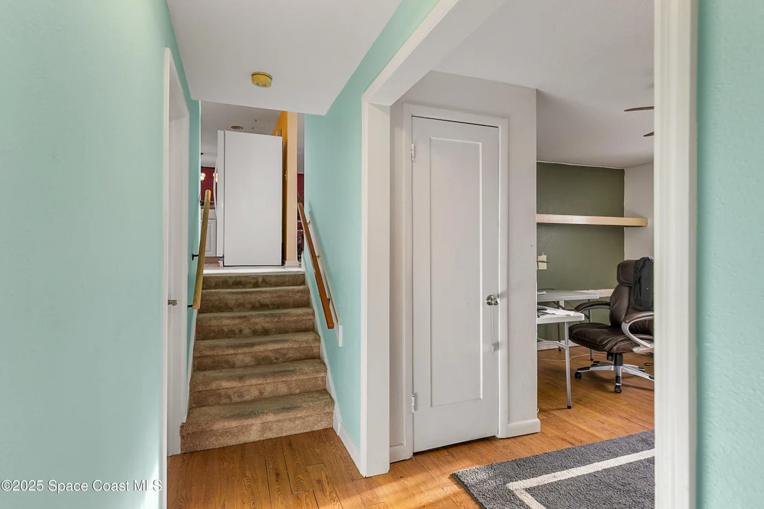Photo of 409 Lynn Avenue