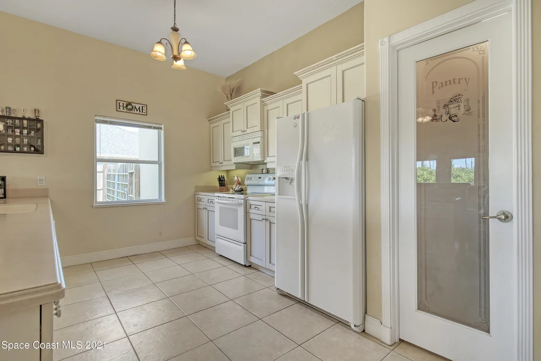 Photo of 3976 Foothill Drive