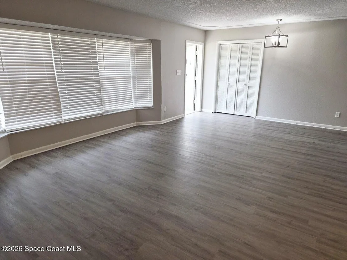 Photo of 3516 E Roundtree Drive