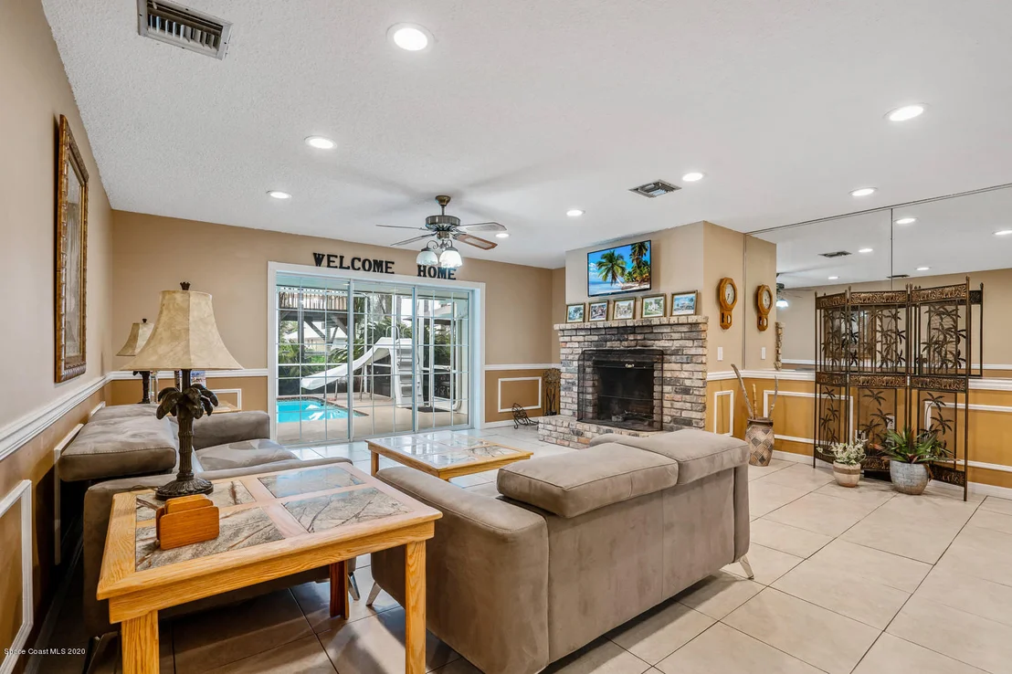 Photo of 445 Sandy Key