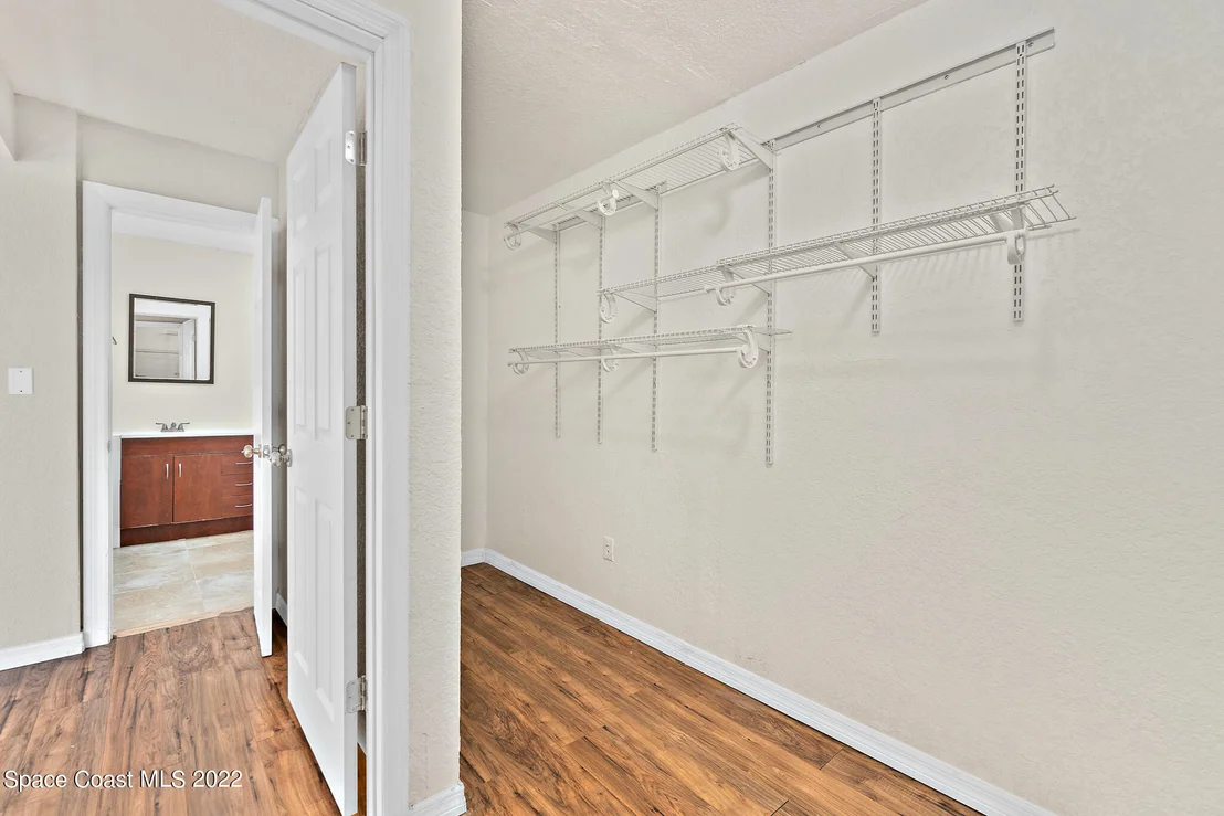 Photo of 1080 Barclay Drive