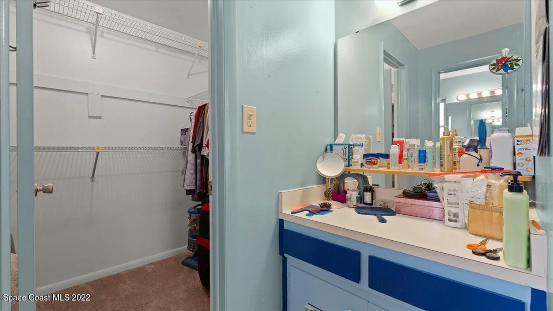 Photo of 3510 W Roundtree Drive