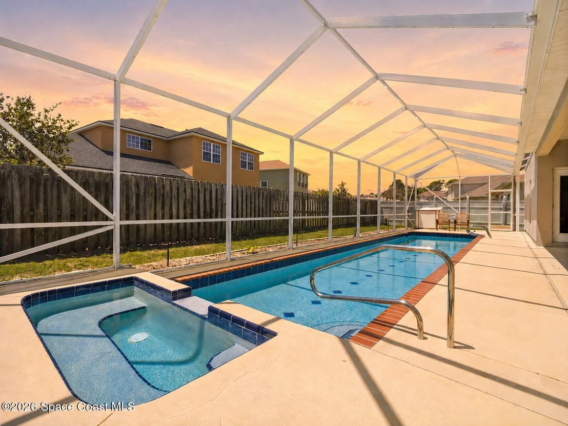 Photo of 470 Stonehenge Circle