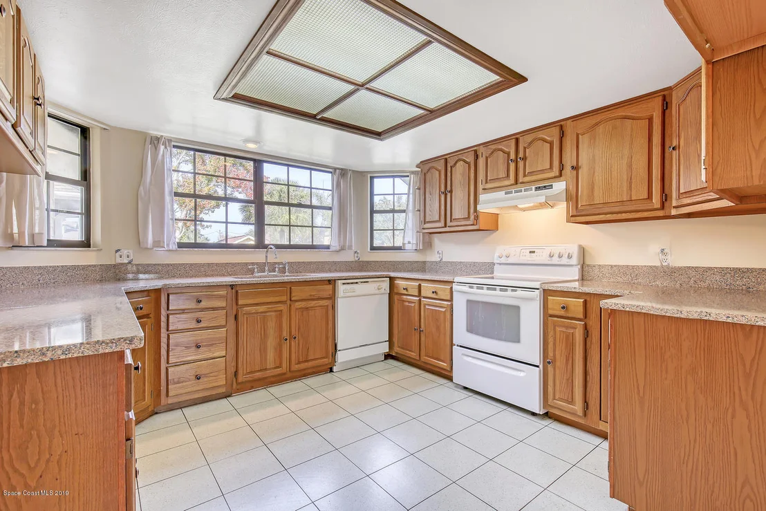 Photo of 4200 Lee Hall Place