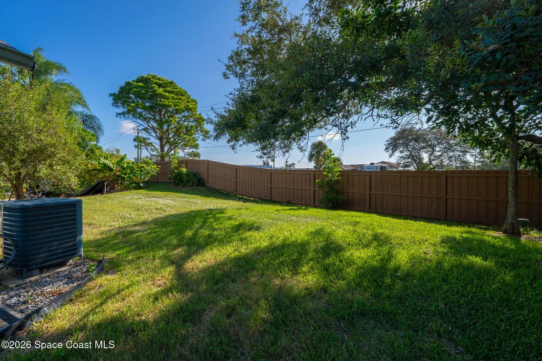 Photo of 326 Myrtlewood Road