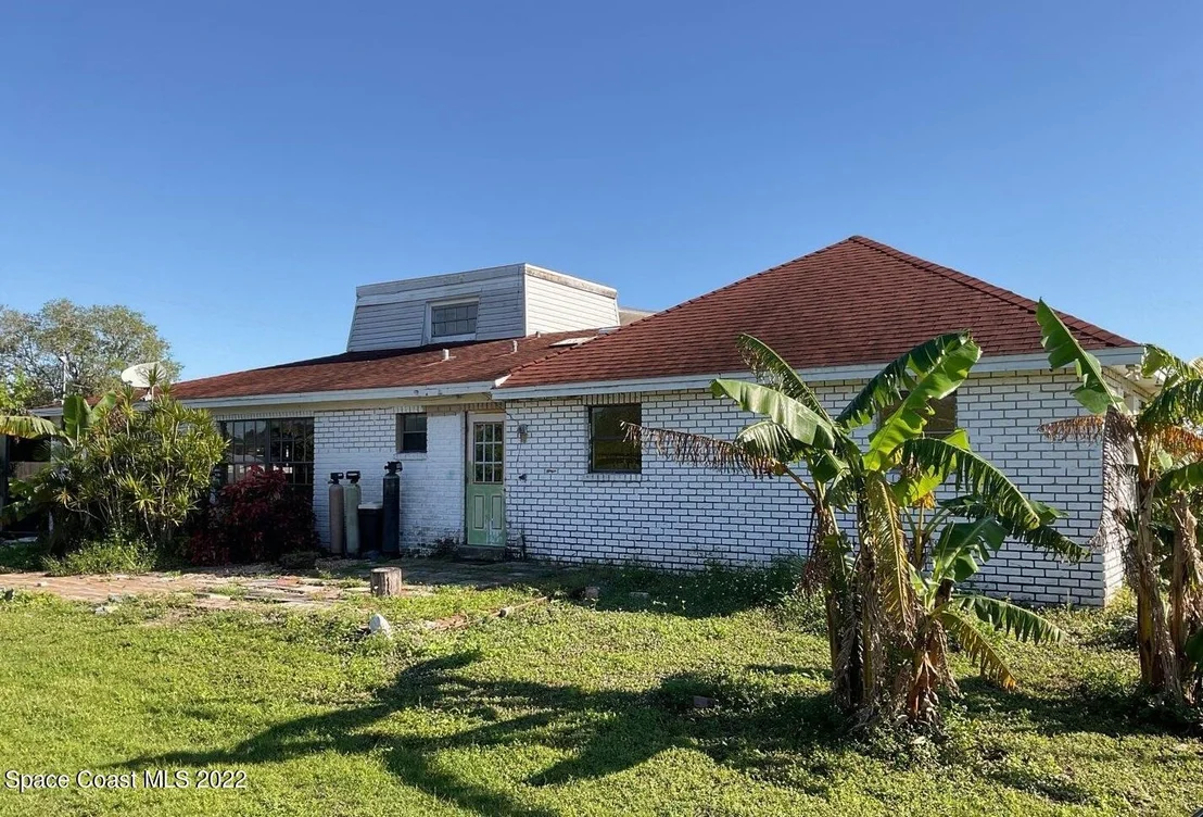 Photo of 1455 Martin Road