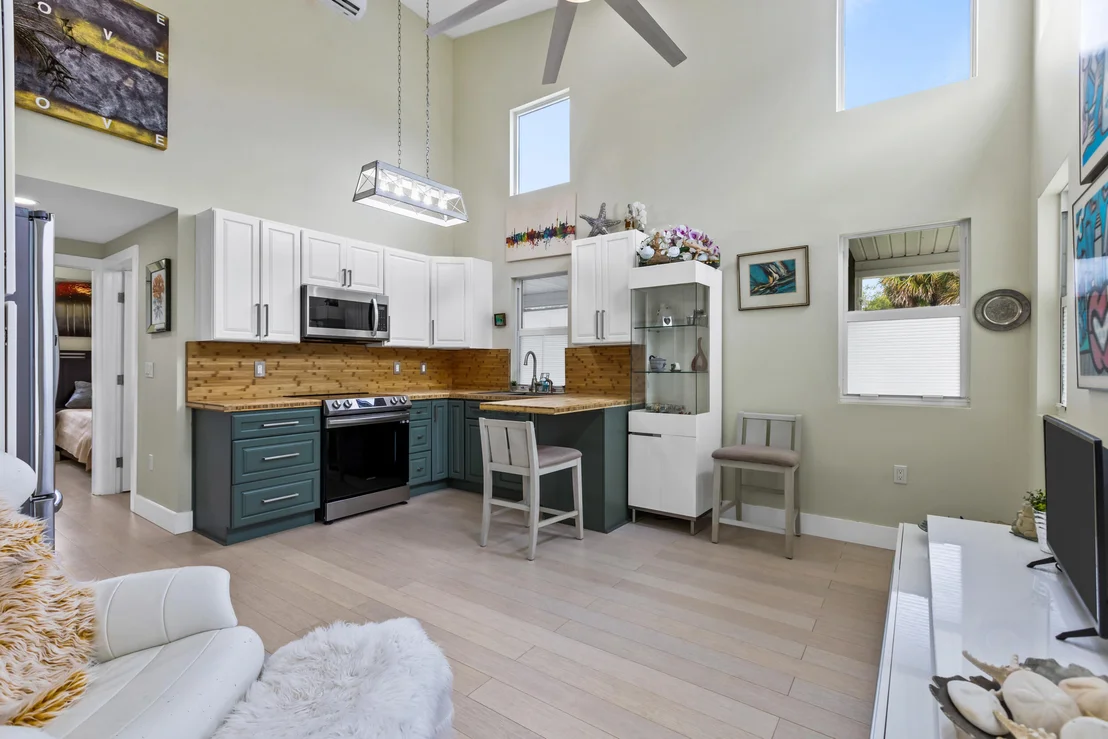 Photo of 204 Flamingo Drive