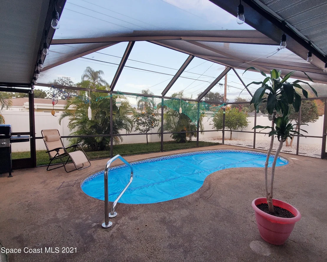 Photo of 2324 Chaucer Street