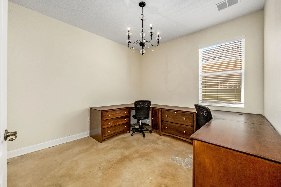Photo of 392 Waterside Circle