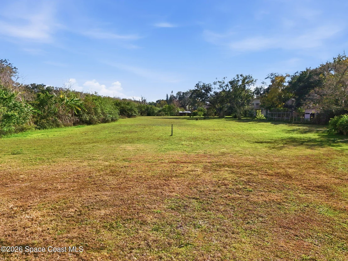 Photo of 1225 War Eagle Boulevard