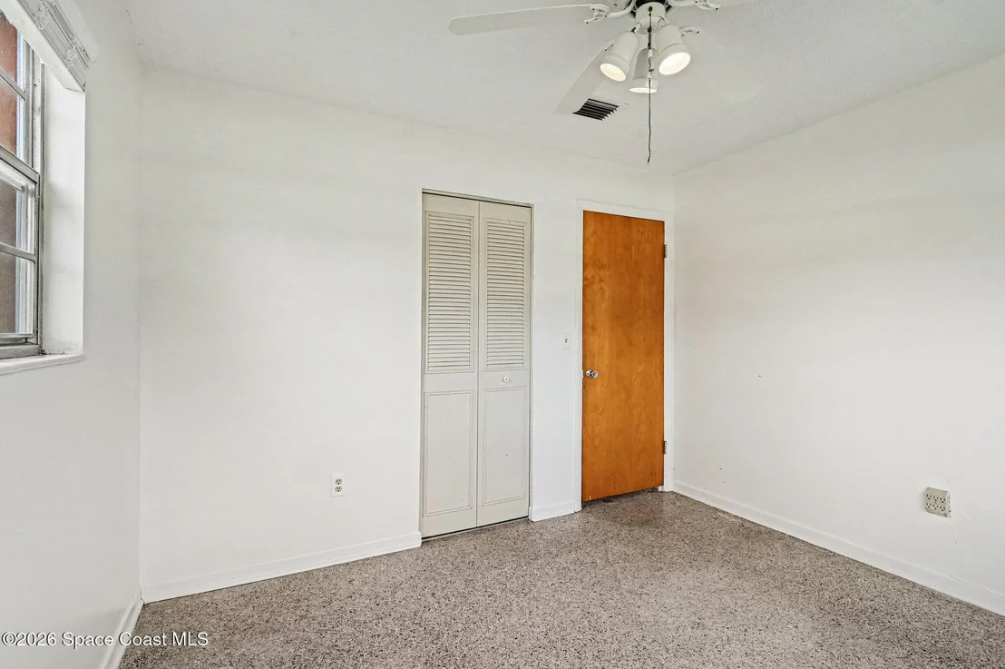 Photo of 5963 Lord Street