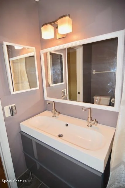 Photo of 212 E Haven Drive