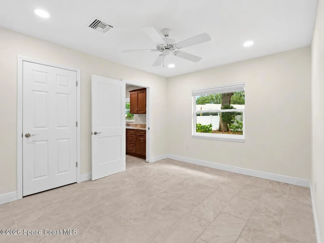 Photo of 807 Ballard Drive