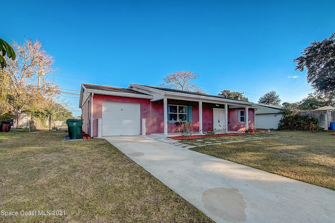 Photo of 960 Brunswick Court