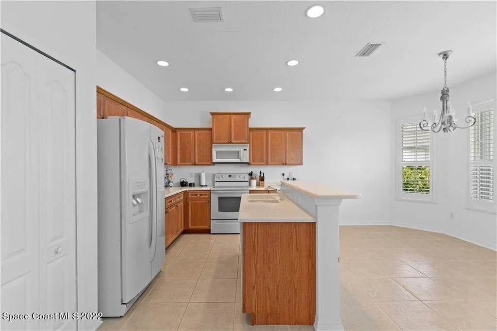 Photo of 303 Swallowtail Lane