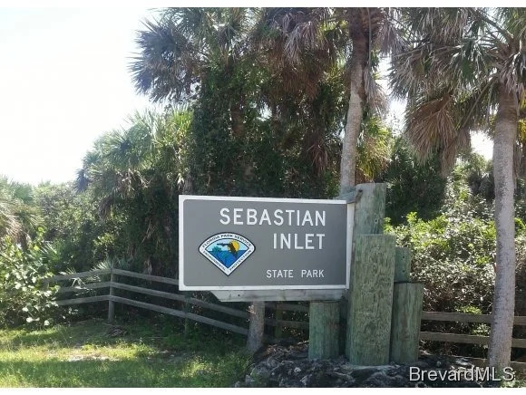 Photo of 5585 Highway A1a