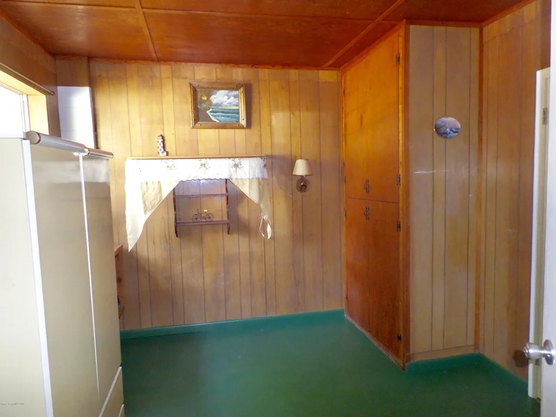 Photo of 2457 Kaiser Road