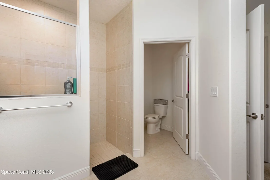 Photo of 376 Sandcrest Circle