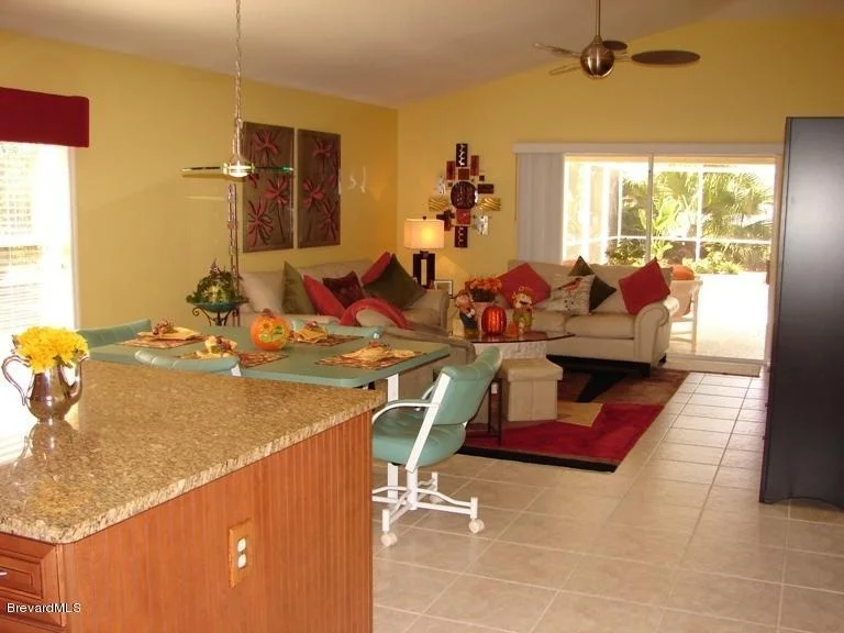 Photo of 6874 Renshaw Drive