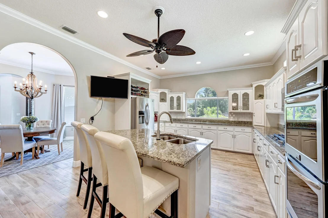 Photo of 120 Oyster Place