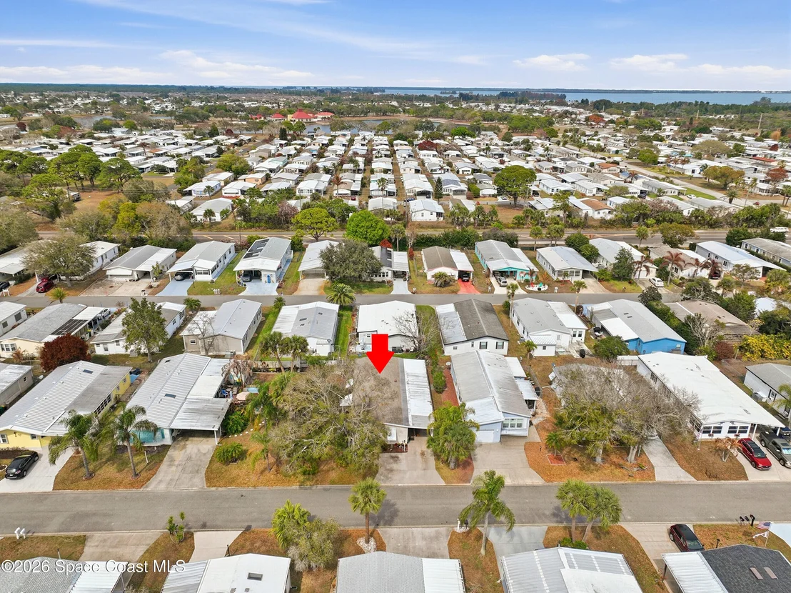 Photo of 566 Dolphin Circle